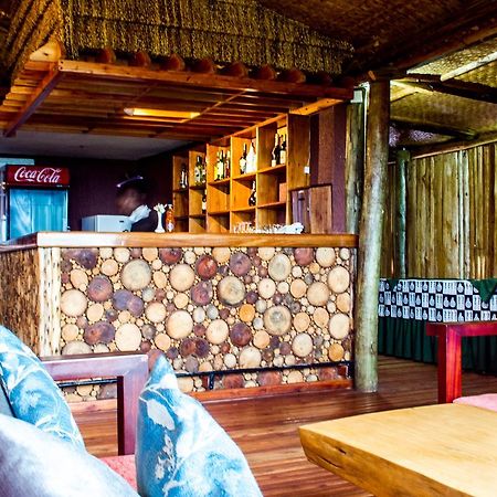 Queen Elizabeth Pvt Lodge Kichwamba المظهر الخارجي الصورة