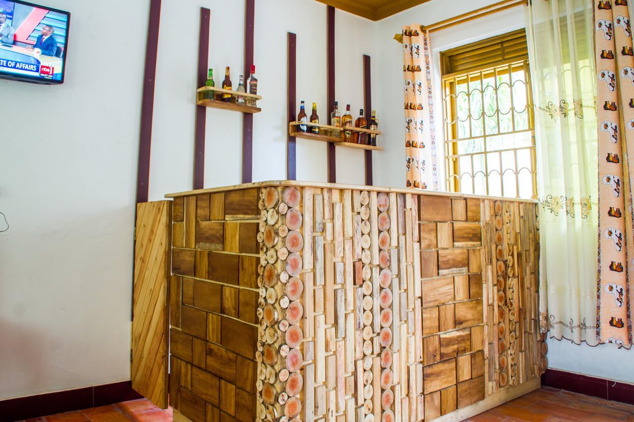 Queen Elizabeth Pvt Lodge Kichwamba المظهر الخارجي الصورة
