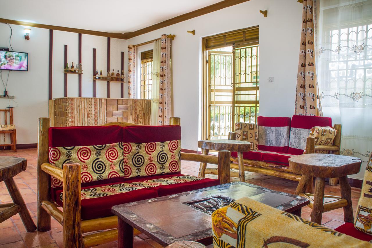 Queen Elizabeth Pvt Lodge Kichwamba المظهر الخارجي الصورة