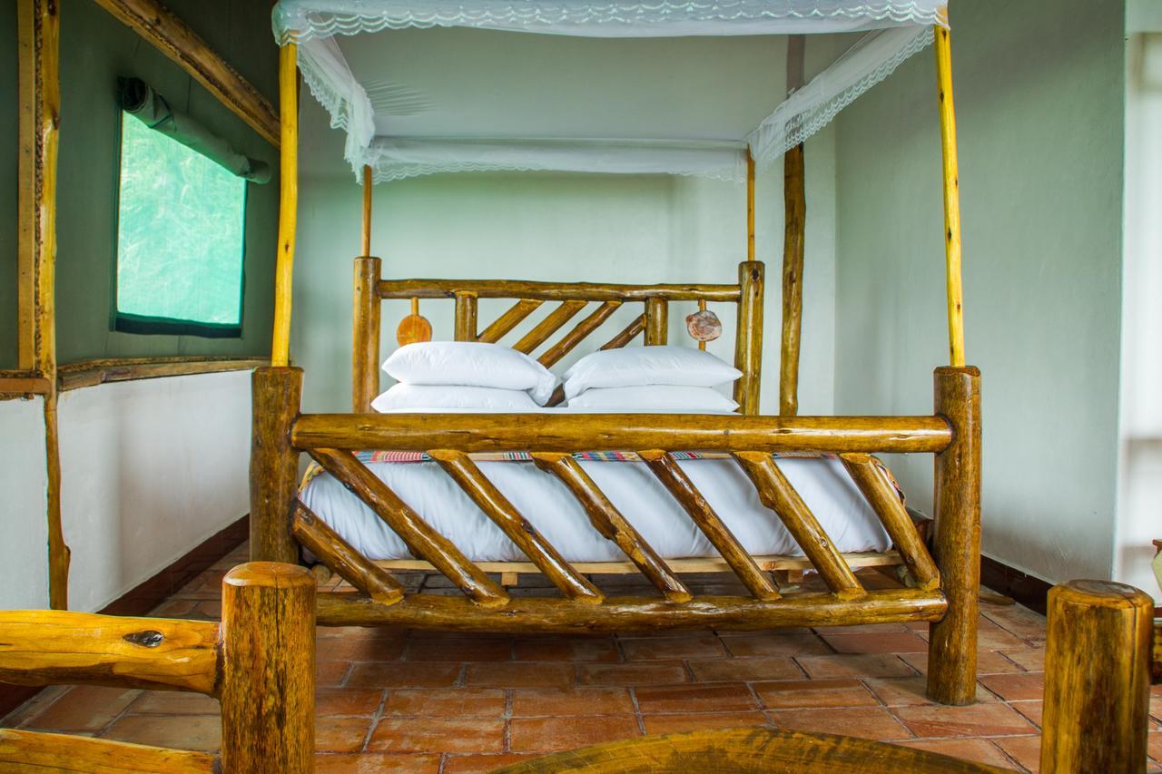 Queen Elizabeth Pvt Lodge Kichwamba المظهر الخارجي الصورة